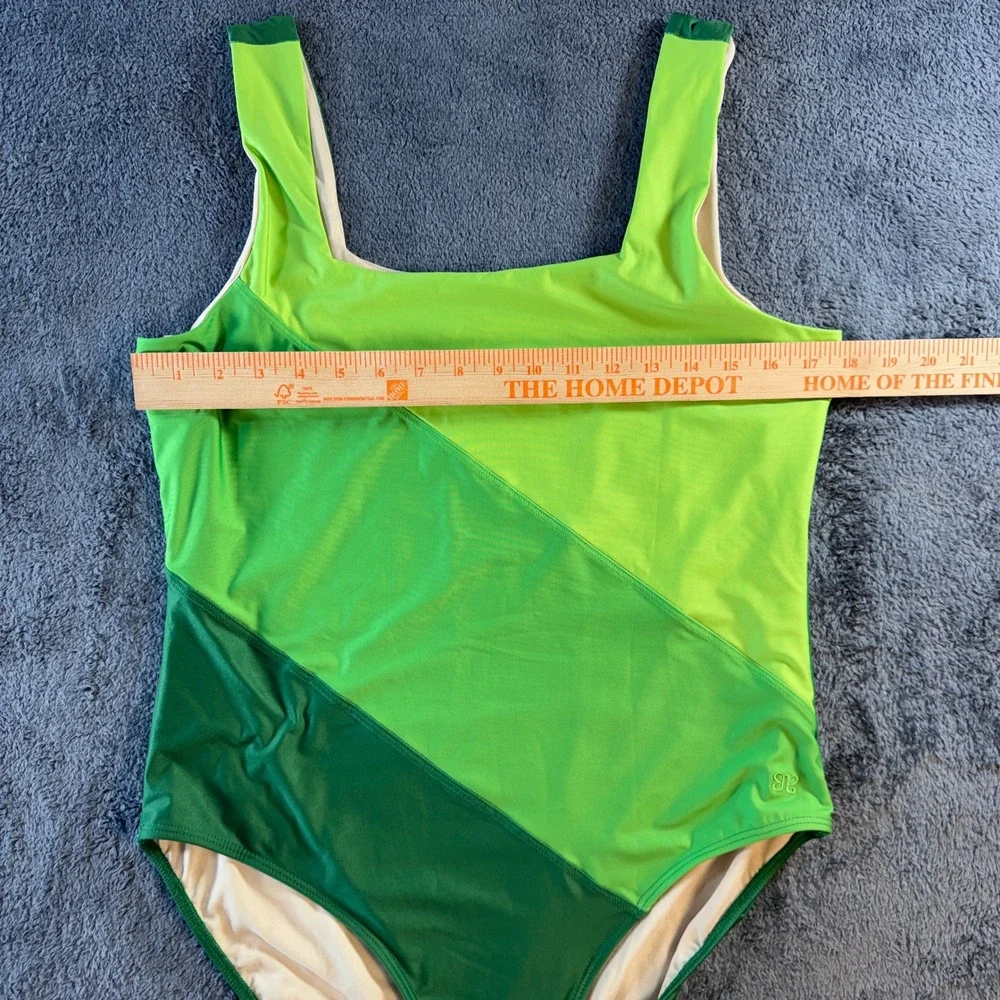Albion Fit Green Colorblock One Piece Swimsuit Women XXL Square Neck‎ Stretch
